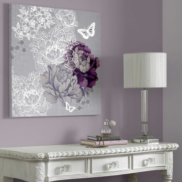 Purple bathroom wall decor